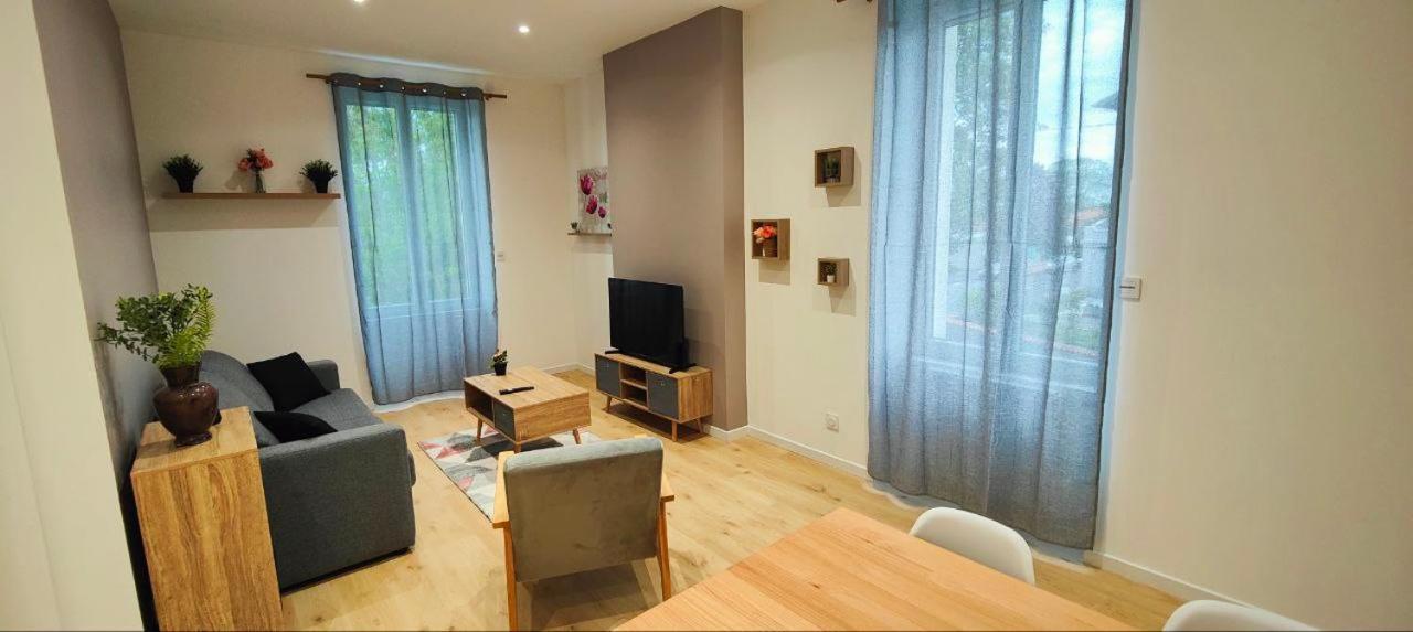 Appartements A Theme แคลร์มงต์-แฟร์รองด์ ภายนอก รูปภาพ
