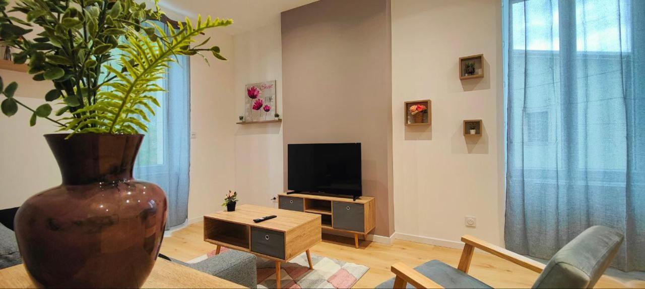 Appartements A Theme แคลร์มงต์-แฟร์รองด์ ภายนอก รูปภาพ